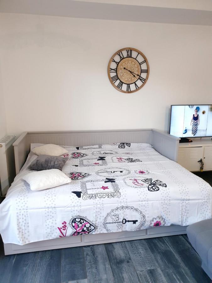 Appartement Studio O Fil De L'O A 12 Kilometres De Disneyland Paris Crecy-la-Chapelle Exterior photo